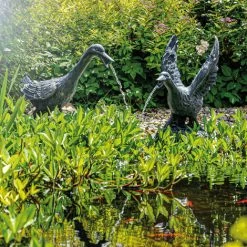 ESOTEC Wasserspeier 2er Set Gans + Solar Teichpumpe 8 Watt Wasserspiel Teich 101653